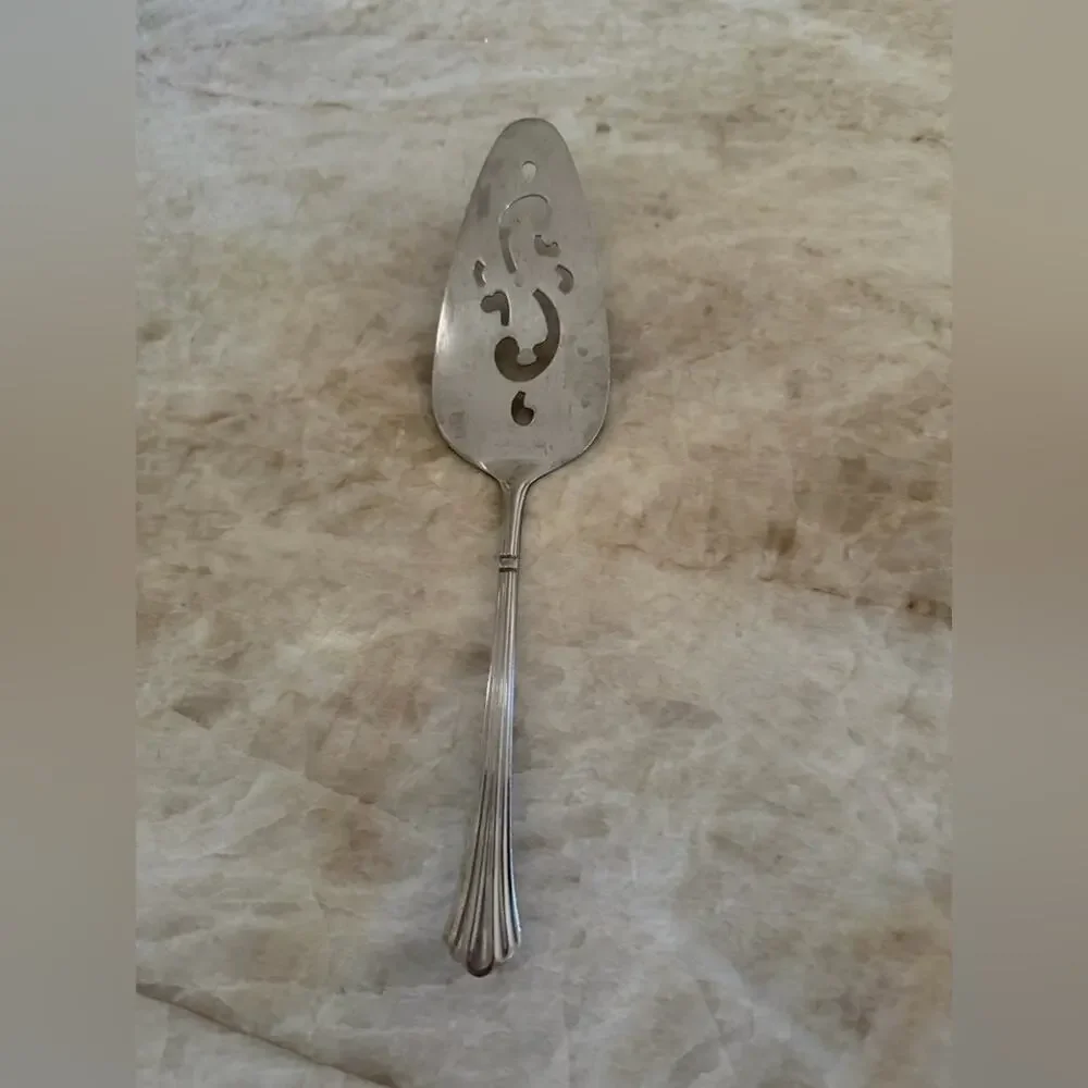 Estia pie cake server stainless steel